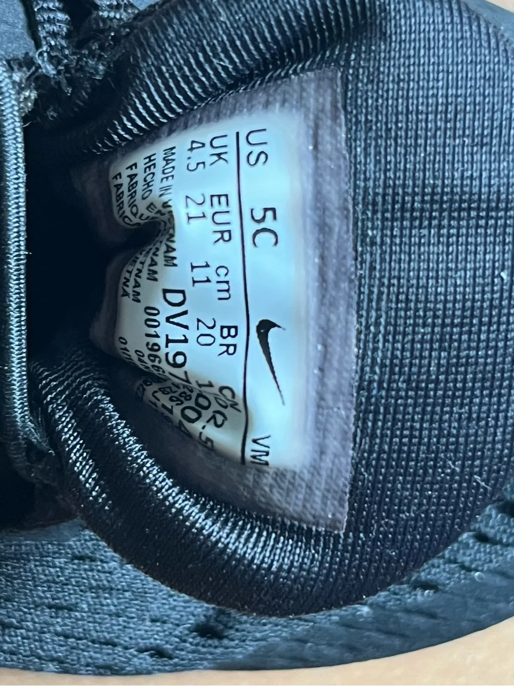 Nike Air Max 270 Toddler Kids Triple Black Sneakers Size 5C, Blackout Shoes